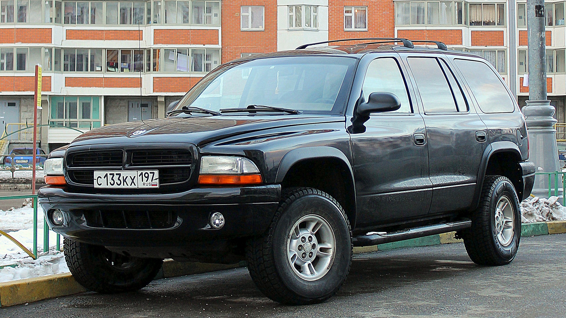 Dodge Durango I 5.9 бензиновый 1998 | Черная Пузотерка на DRIVE2