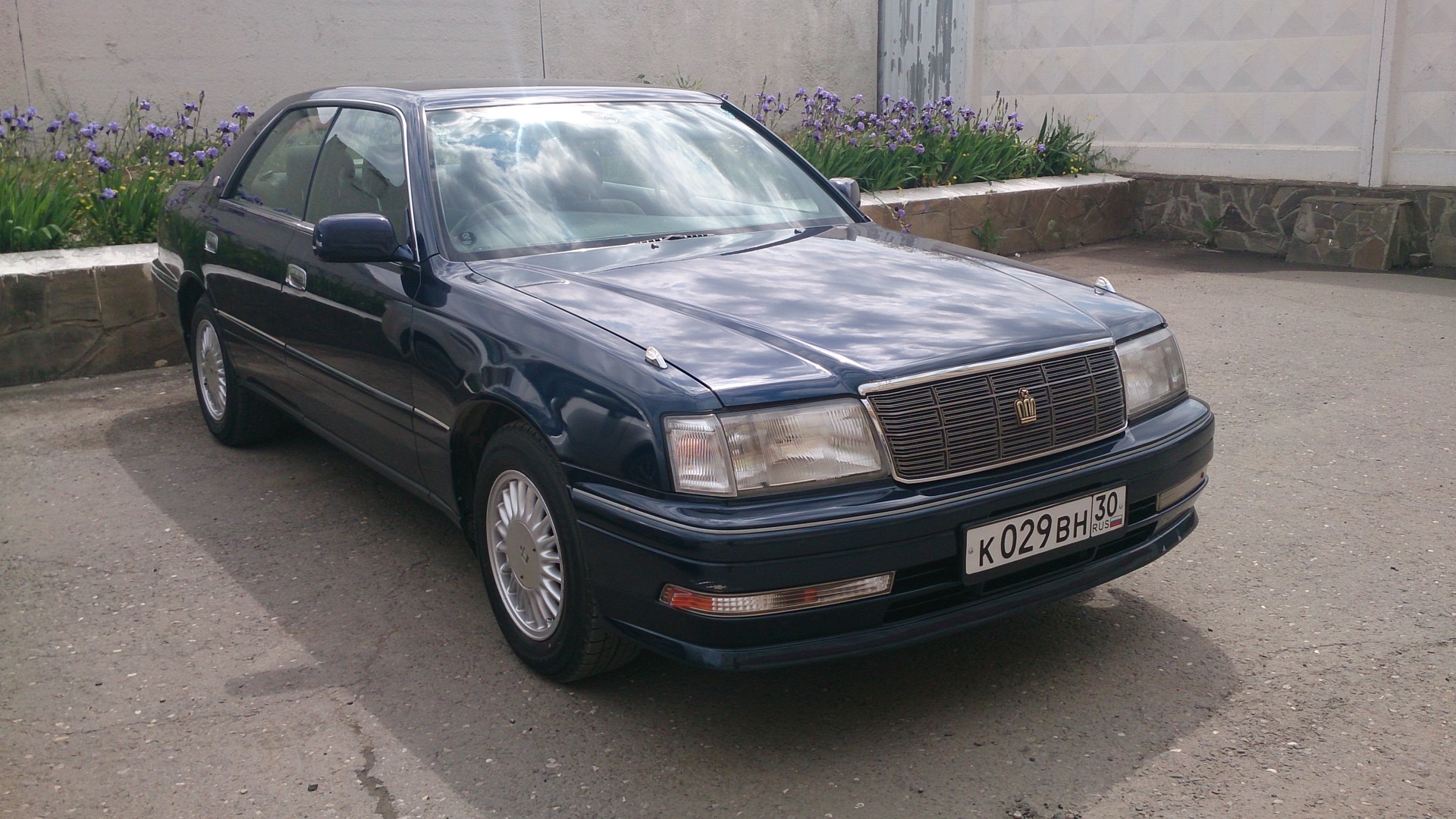 Toyota Crown (S150) 2.0 бензиновый 1997 | 