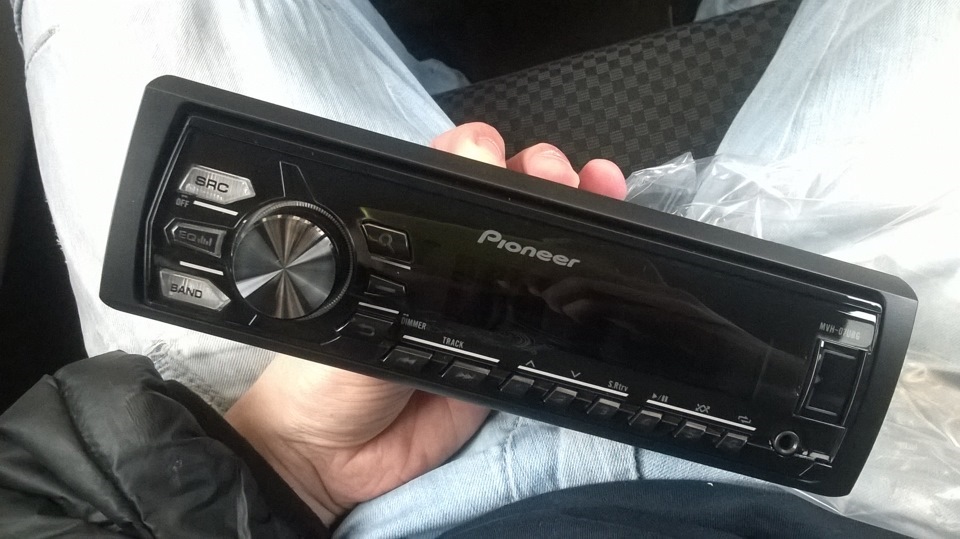 pioneer mvh 07ubg