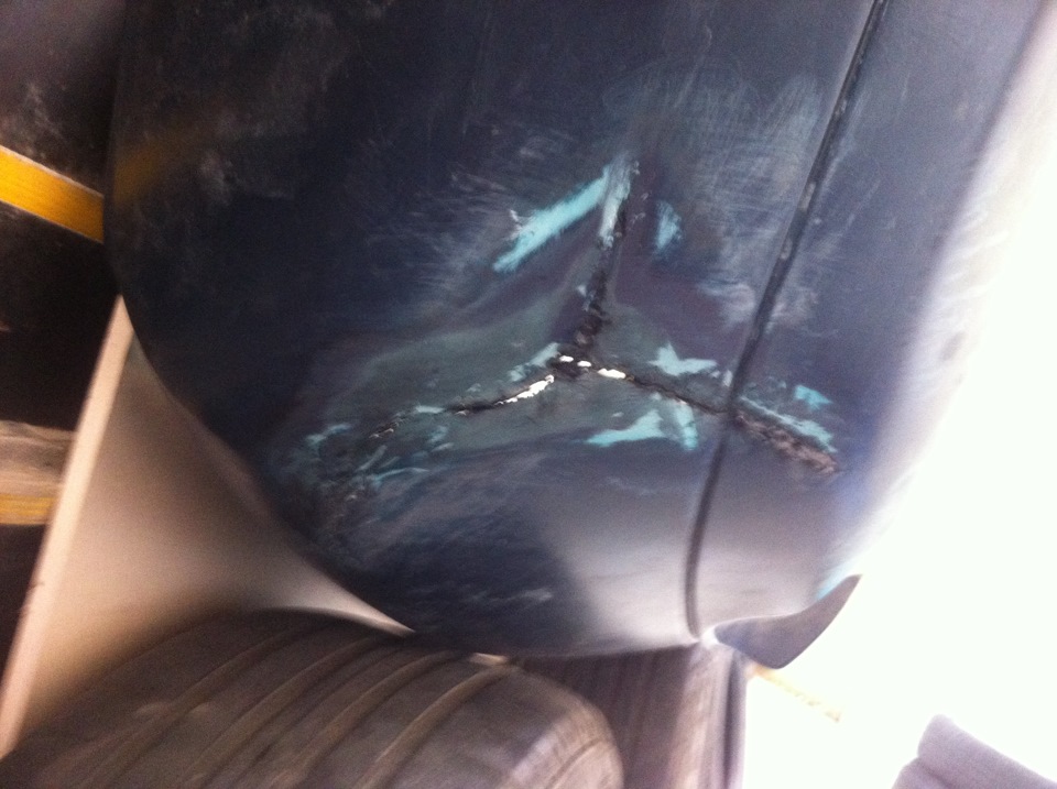 Про дешевые бампера — Mitsubishi Carisma, 1,8 л, 1999 года | своими ...