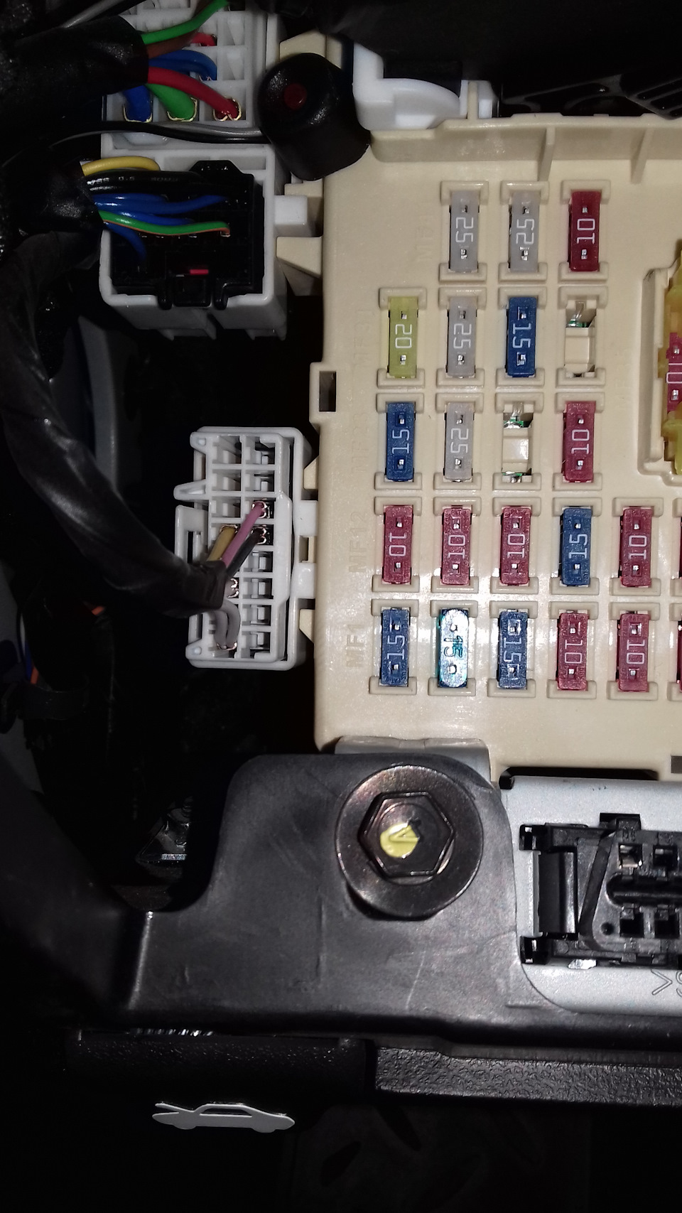 Про предохранители. — Hyundai Solaris, 1,6 л, 2016 года | электроника ...