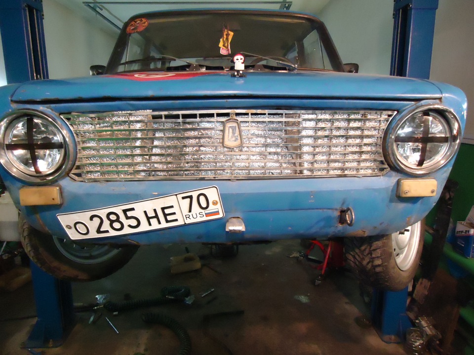 Сигнал жигули. У меня жигули сигнал итальянский песни слова. Ваз 2106 цвет калифорнийский мак. У меня жигули сигнал итальянский. У меня жигули сигнал.