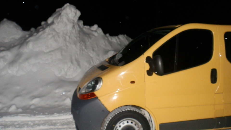 замена ремкомплекта переднего суппорта — Renault Trafic (2G), 1,9 л ...