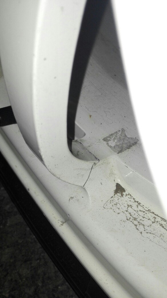 Лопнула спица на диске Slik L187 — Lada Гранта лифтбек, 1,6 л, 2015 ...