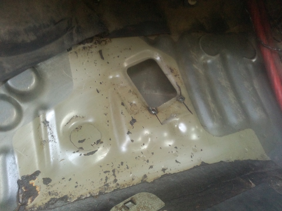 Фото в бортжурнале Toyota Corolla (100)