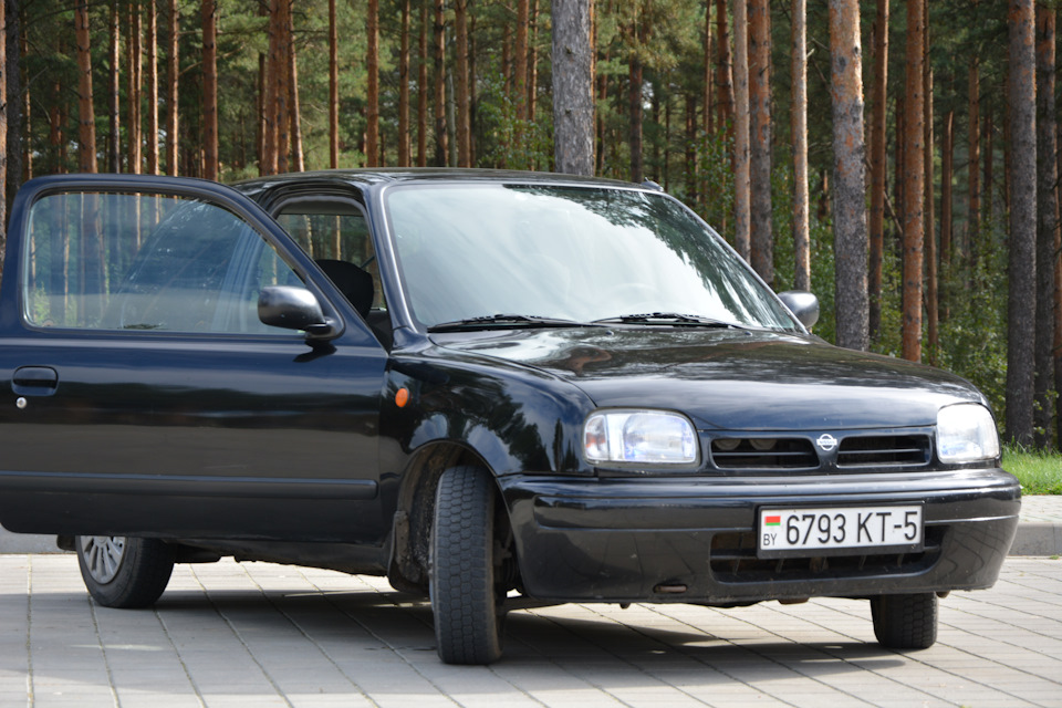 Лобовик… Всё кончено. — Nissan Micra (K11), 1 л, 1993 года | кузовной ...