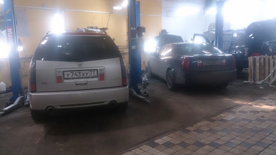 Фото в бортжурнале Cadillac SRX (1G)