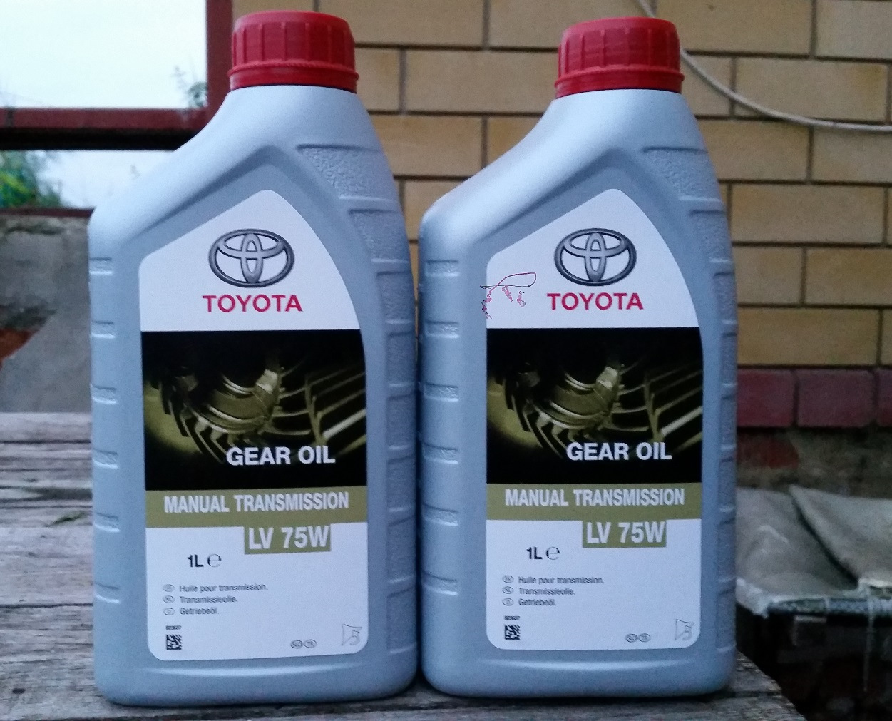 Масло в механическую коробку передач тойота. Toyota Gear Oil lv 75w 08885-81001. Toyota lv 75w MT. Тойота Gear Oil lv 75w. Toyota Gear Oil lv 75.