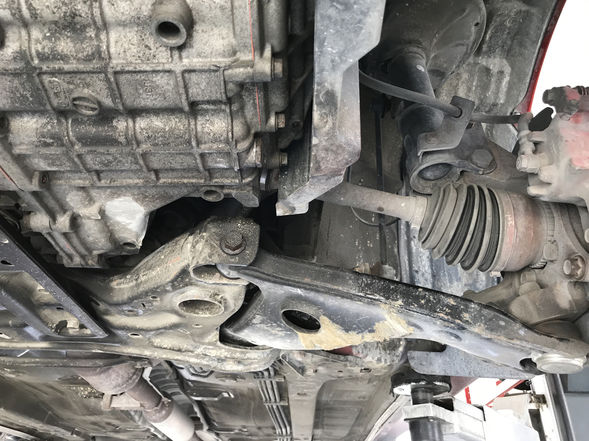 Лопнул пыльник Шруса — Mitsubishi Eclipse (4G), 3,8 л, 2010 года ...