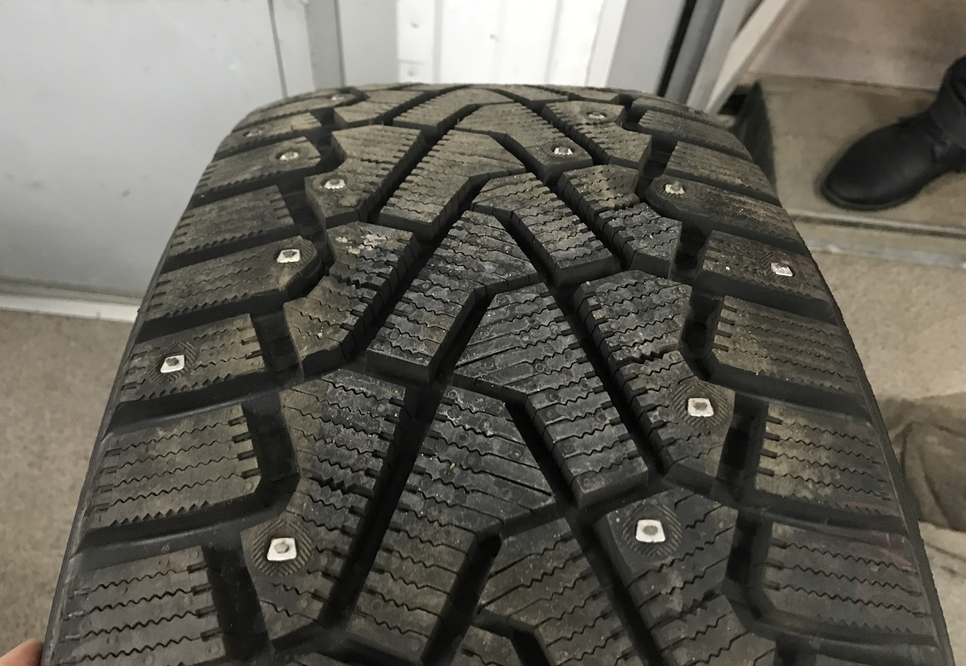 Зимние шины 245 45. Pirelli Ice Zero 245 45. Pirelli Ice Zero RUNFLAT шип. 245/45/19 Pirelli Ice Zero 2. 245/40/18 Pirelli Ice Zero 2.