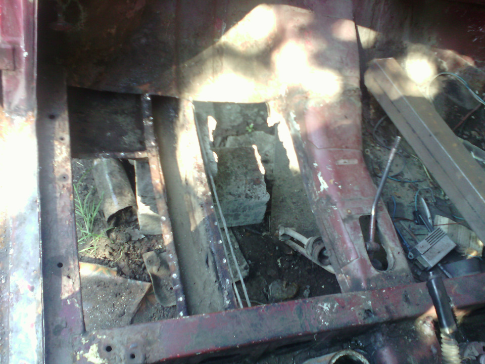 Нет машине Флинстоунов! — Москвич 2141, 1,6 л., 1988 года | кузовной ...