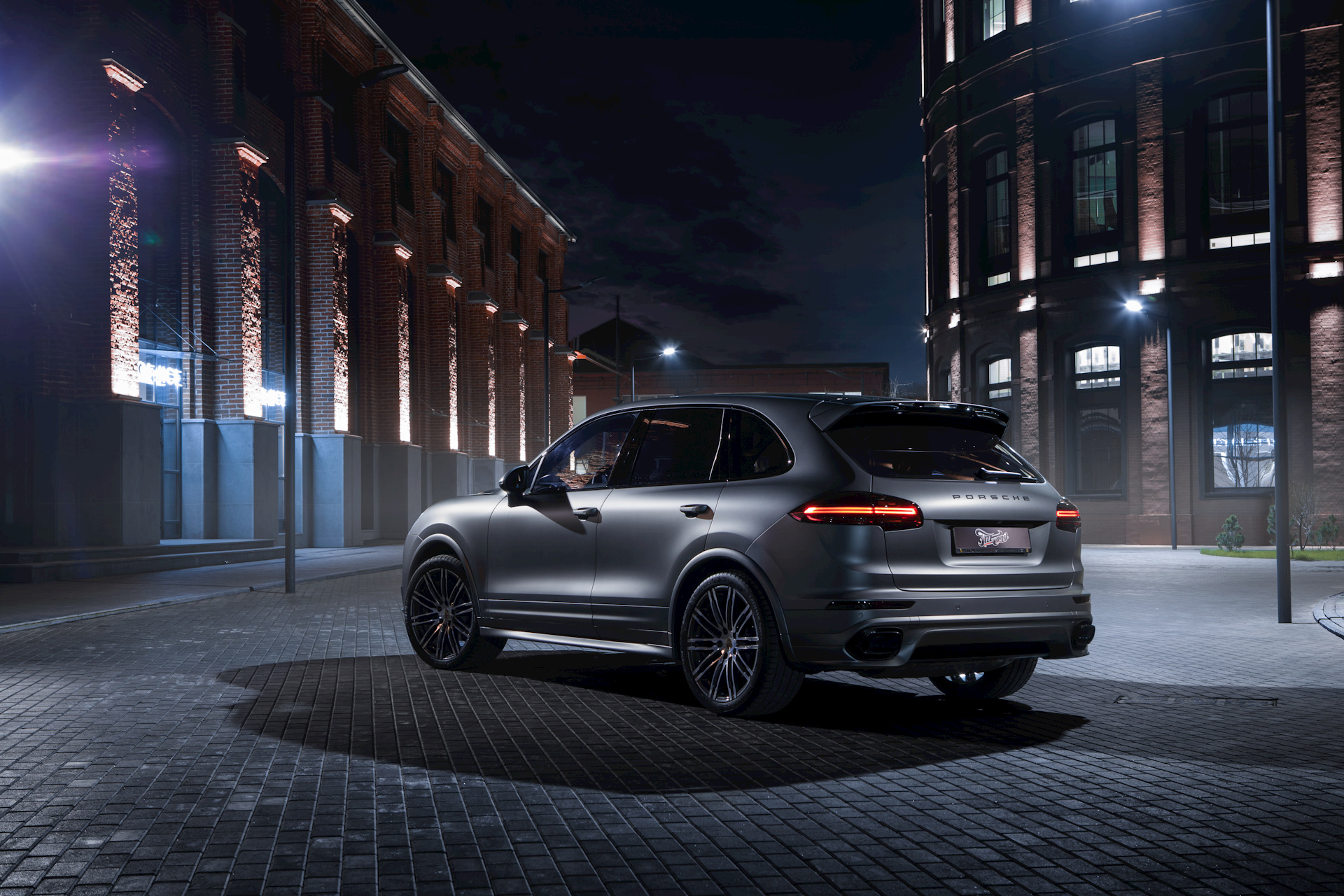 Porsche Cayenne 2021 Black