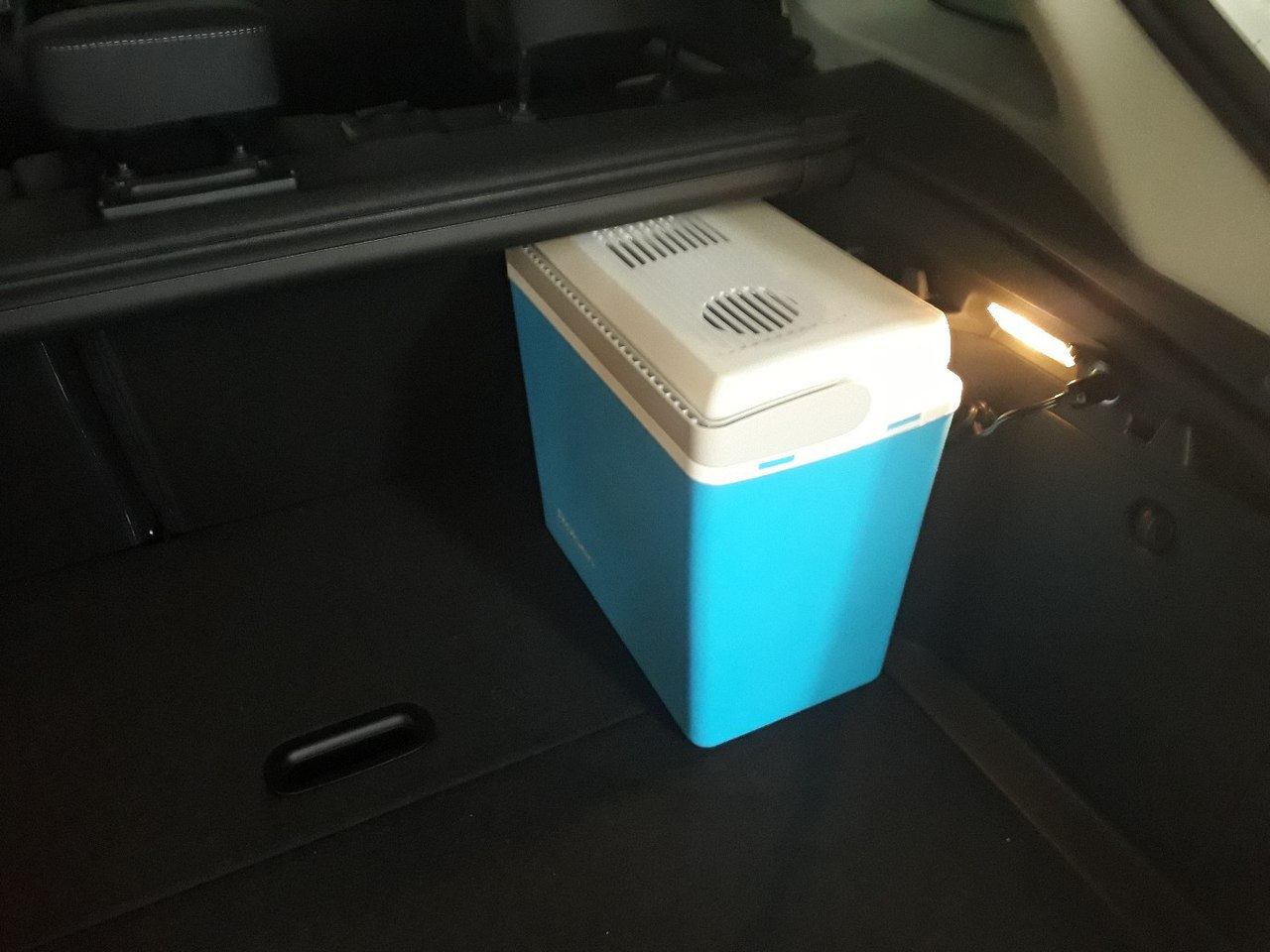 Автомобильный холодильник от прикуривателя 12 вольт быстро садится аккумулятор