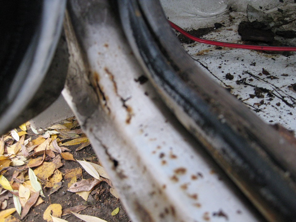 Первый кузовной ремонт в конце 2012го — Lada 21053, 1,5 л, 2003 года ...