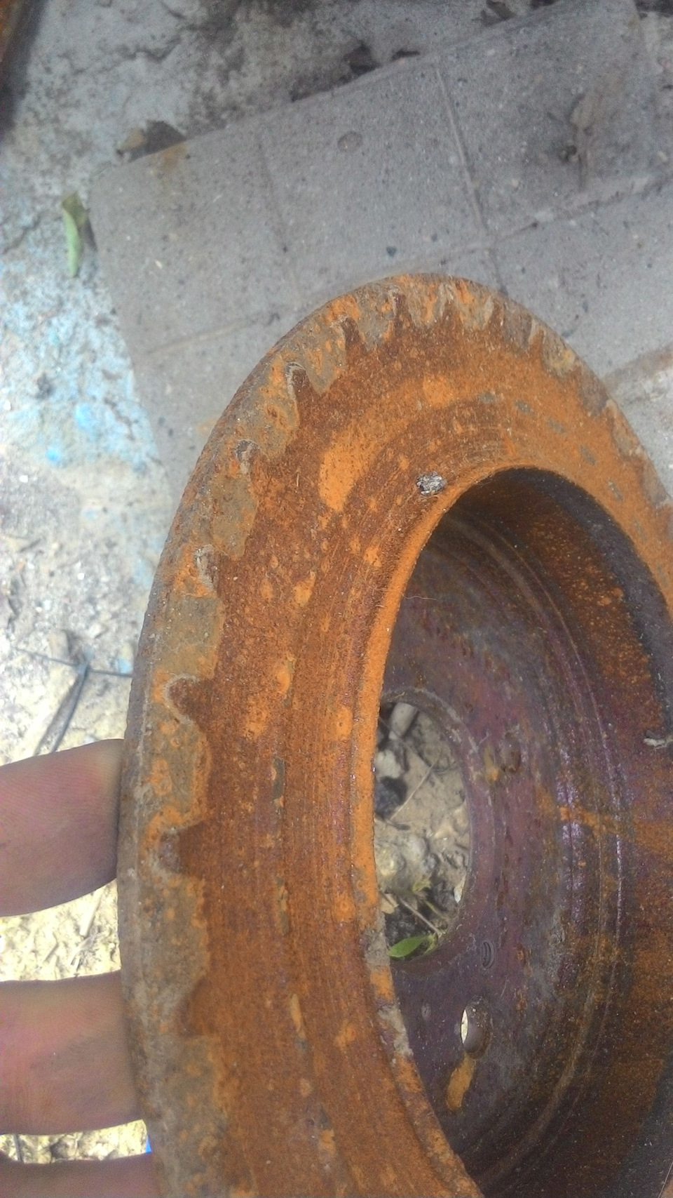 Стучат задние колодки — Nissan Skyline (R33 Series 2), 2 л, 1996 года ...