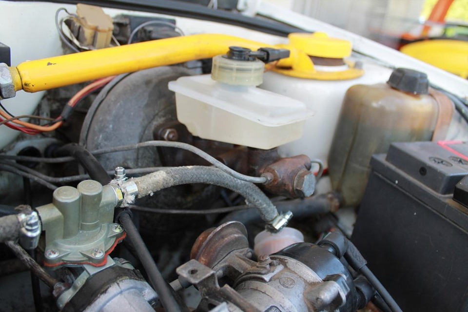 Работал в Керхере — и ездил с грязной подкапоткой — сапожник без сапог ...