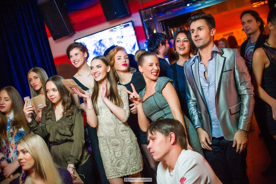 Есть мысль покрасить литье! — Audi 80 (B4), 2,2 л, 1992 года | колёсные ...