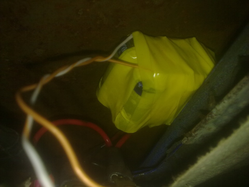 Плавное выключение света в салоне — ИЖ 2126, 1,6 л, 2001 года ...