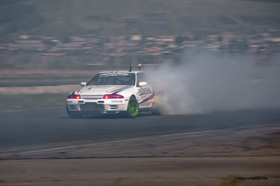 Драг и дрифт. Дрифт драг. Драг или дрифт. Самый топовый драг дрифт. Фото дрифт игр.