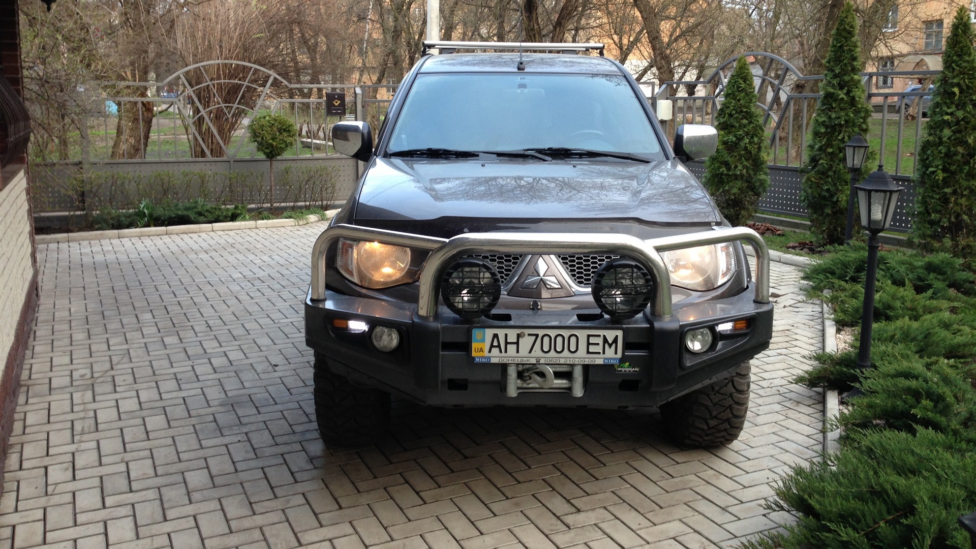 Mitsubishi L200 (4G) 2.5 дизельный 2012 | Охотник на DRIVE2