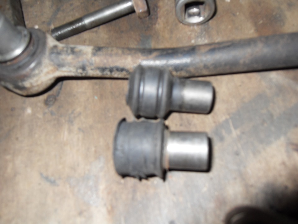 Замена подшипника на ступице справа — Lada 2114, 1,5 л, 2005 года ...