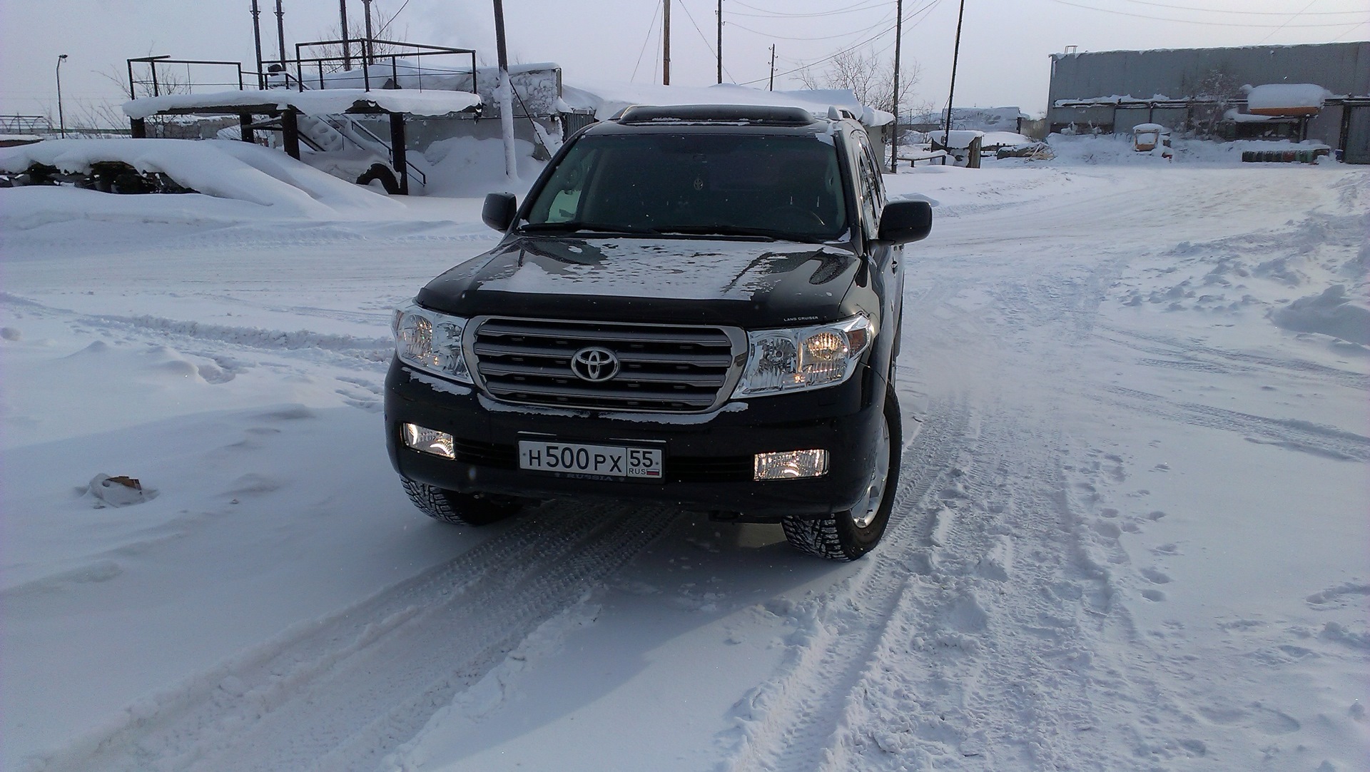 Toyota Land Cruiser 200 Winter