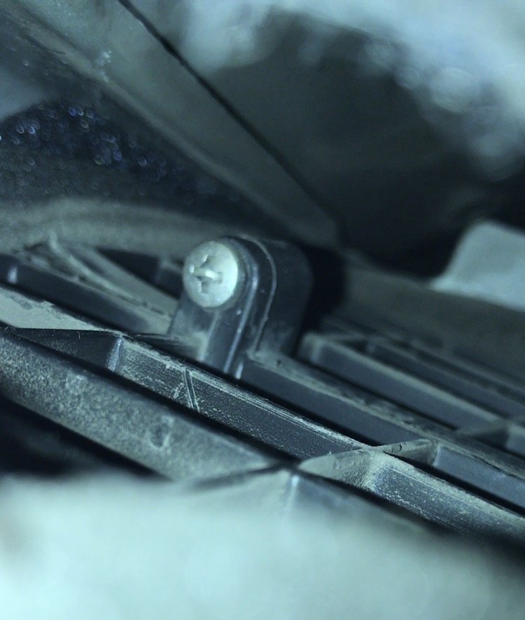 Снятие моторчика печки — Mazda 3 (1G) BK, 1,6 л, 2007 года | своими ...