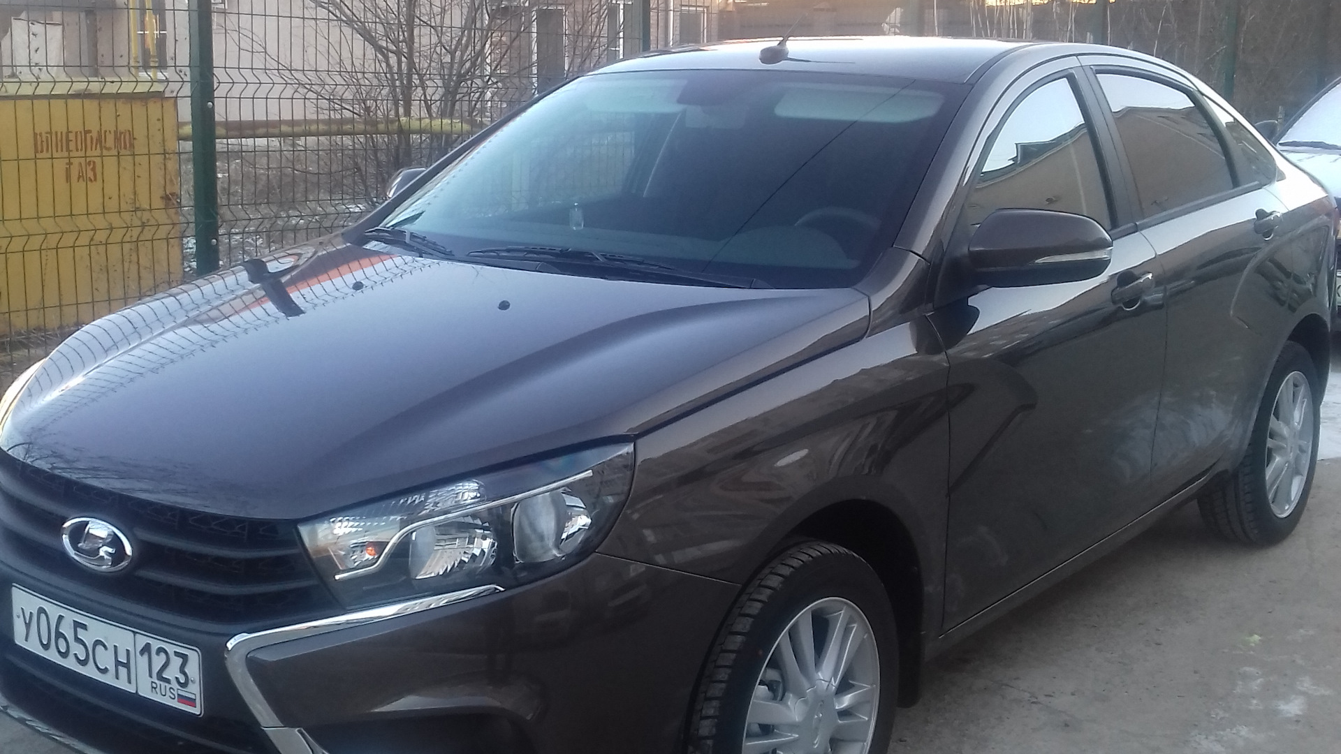 Lada Vesta 1.8 бензиновый 2016 | 1,8 Робот на DRIVE2