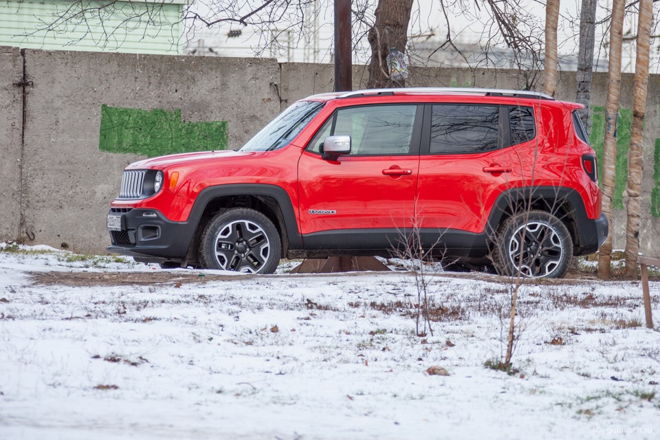 Jeep задумался о кроссовере меньше Renegade