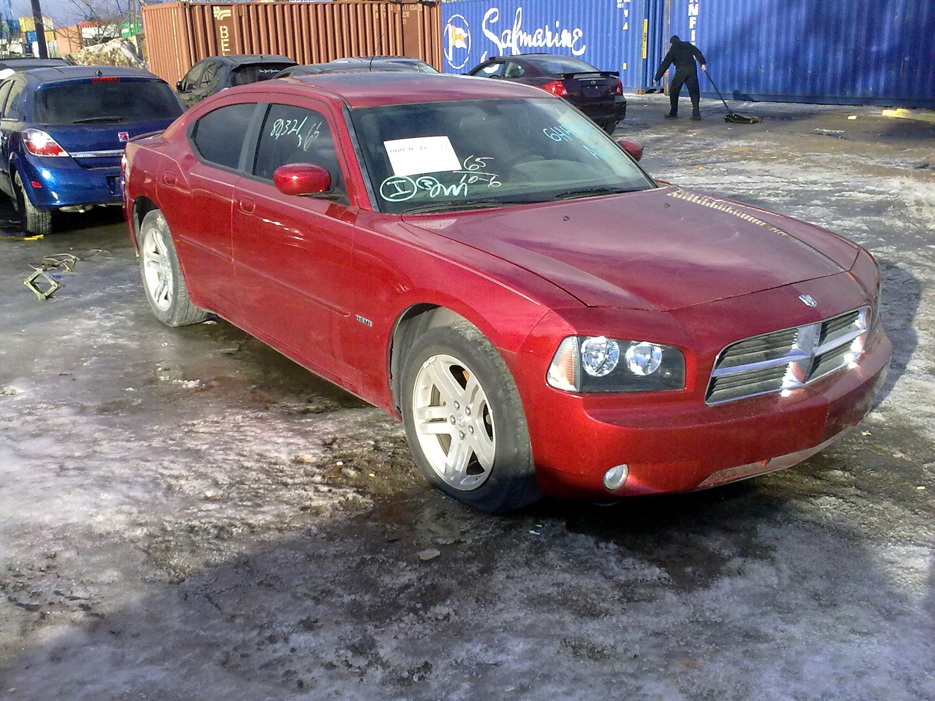 Таким я его увидел в первый раз — Dodge Charger (6G), 5,7 л, 2006 года |  покупка машины | DRIVE2