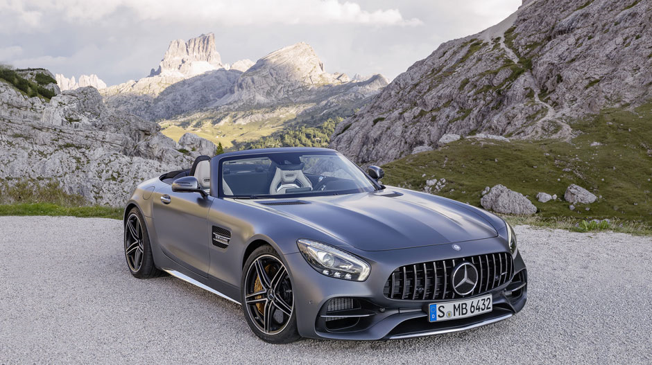 Mercedes' SLS AMG to receive smaller brother soon - AUTOMOTORBLOG