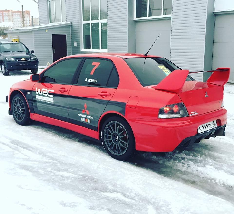 Фото в бортжурнале Mitsubishi Lancer Evolution IX