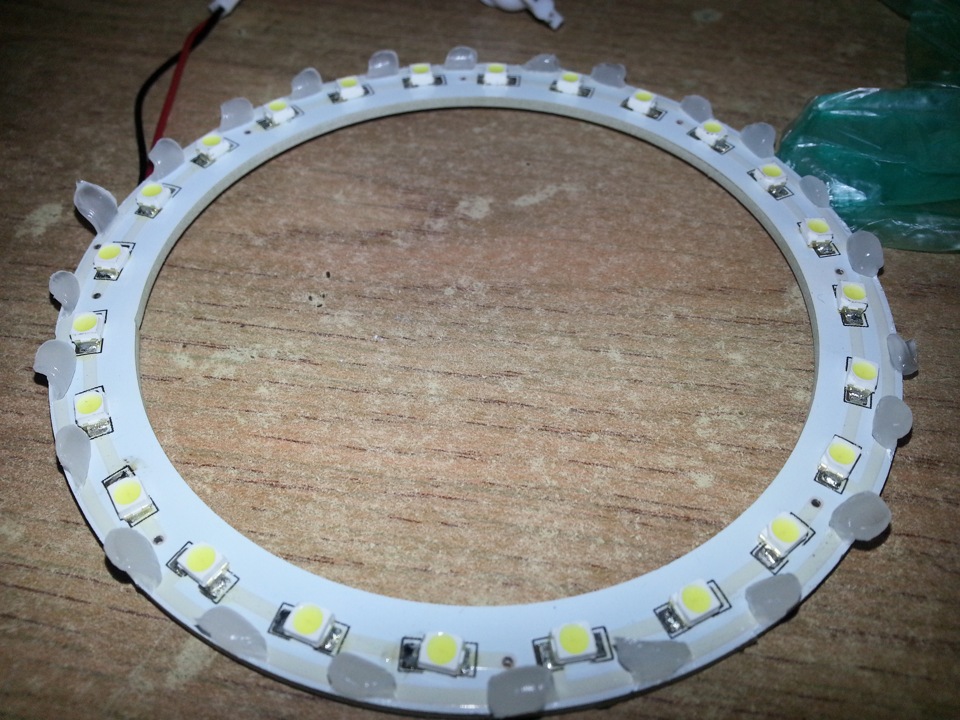Как сделать светодиодную ленту своими руками. Ангельские глазки из светодиодной ленты. Светодиодная лента круг. Светодиодная лента кольцо. Круг из светодиодной ленты.