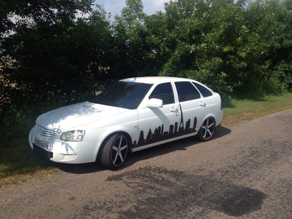 посадка) — Lada Приора хэтчбек, 1,6 л, 2013 года | стайлинг | DRIVE2