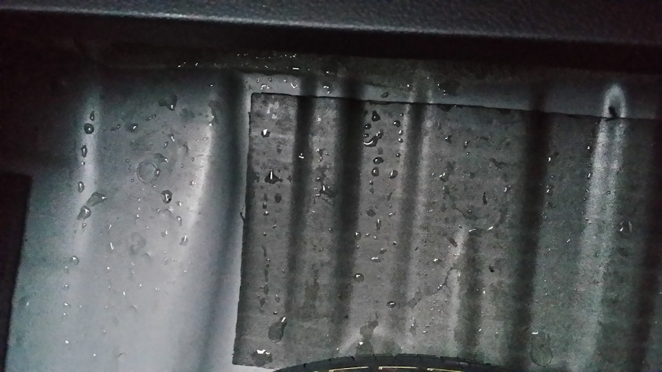 Фото в бортжурнале Lada Vesta SW (1G)