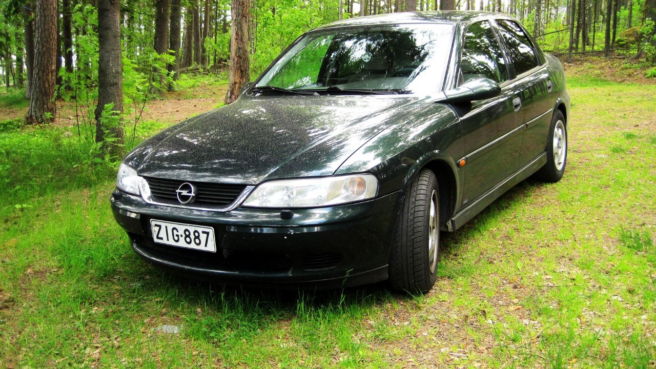 Opel Vectra B 1.6 бензиновый 1999 | 1.6 16V GreeN_b на DRIVE2