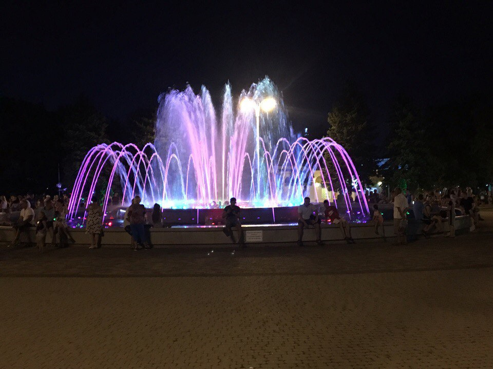 Музыкальный фонтан - отзыв о Central Fountain, Анапа, … Foto 18