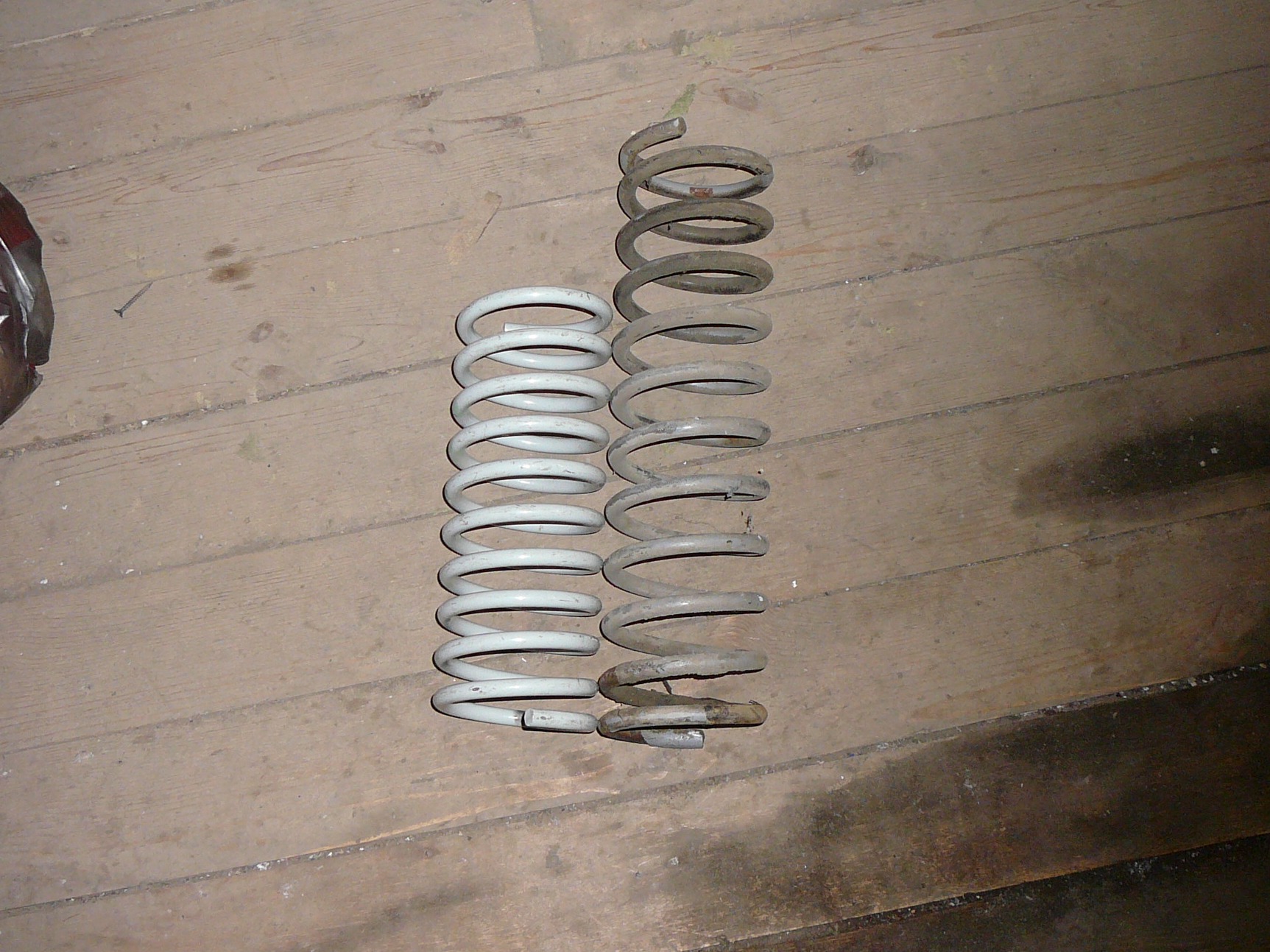 Пружины на девятку. Ваз 2109 пружина 2 - 3. Пружины технорессор -30. 2109 занижение. Ваз 2114 пружины задние -30 технорессор.