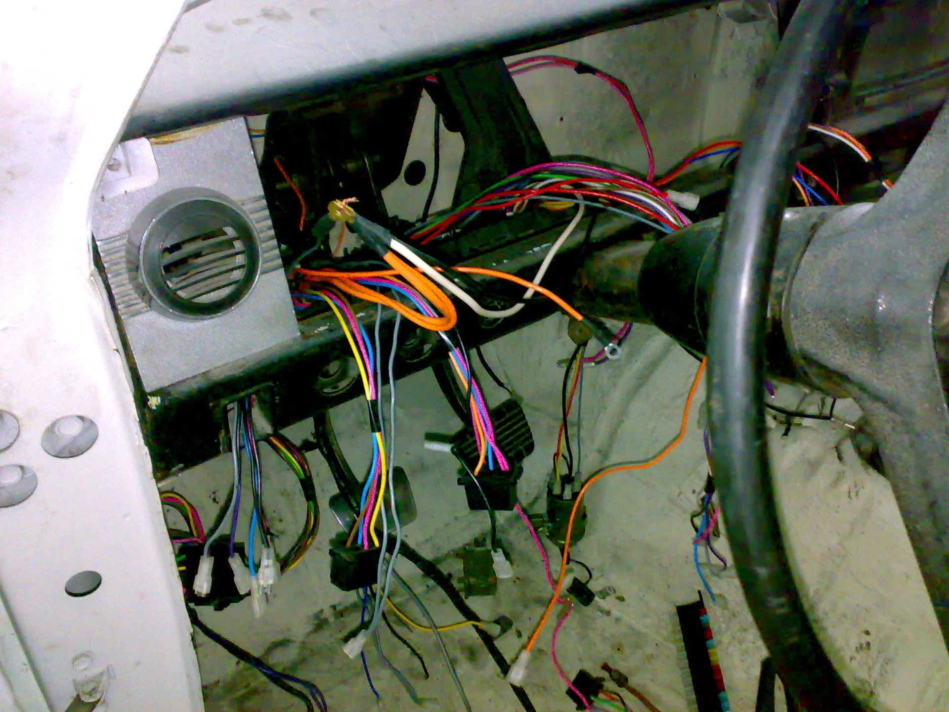 появилась долгожданная искра в свече зажигания!) ) — ГАЗ 24, 2,5 л ...