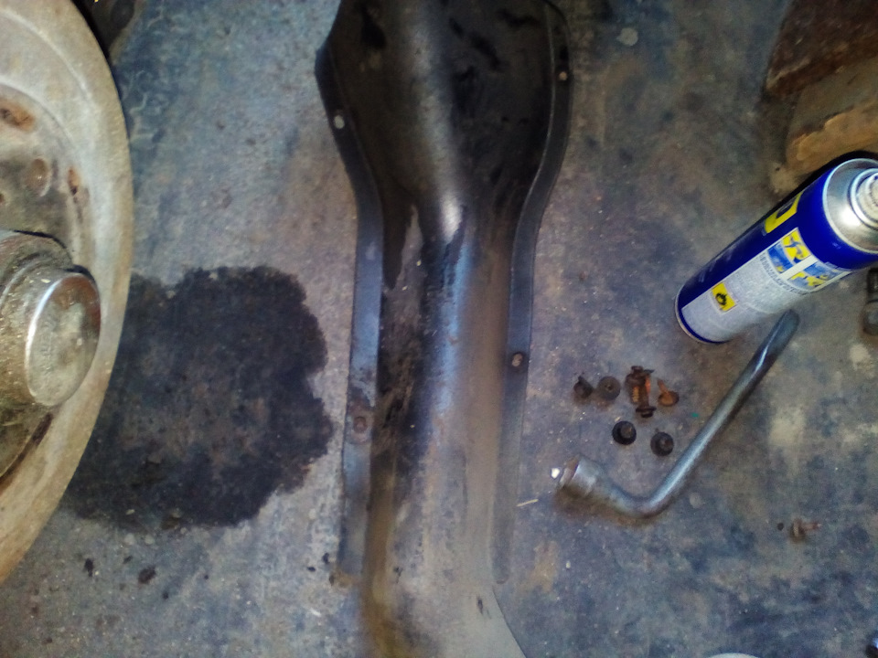 Чистка адсорбера и странные находки — Chevrolet Lanos, 1,5 л, 2008 года ...