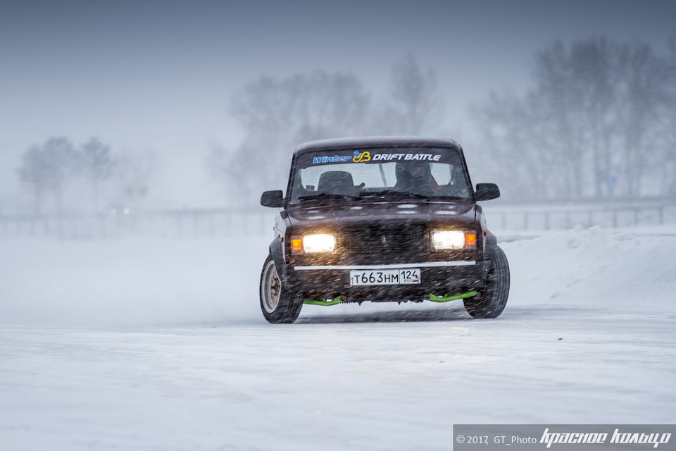 Р’РђР— 2106 Winter Drift Battle