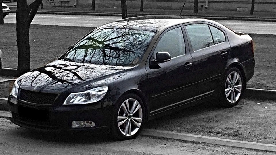 Skoda Octavia Black Cat