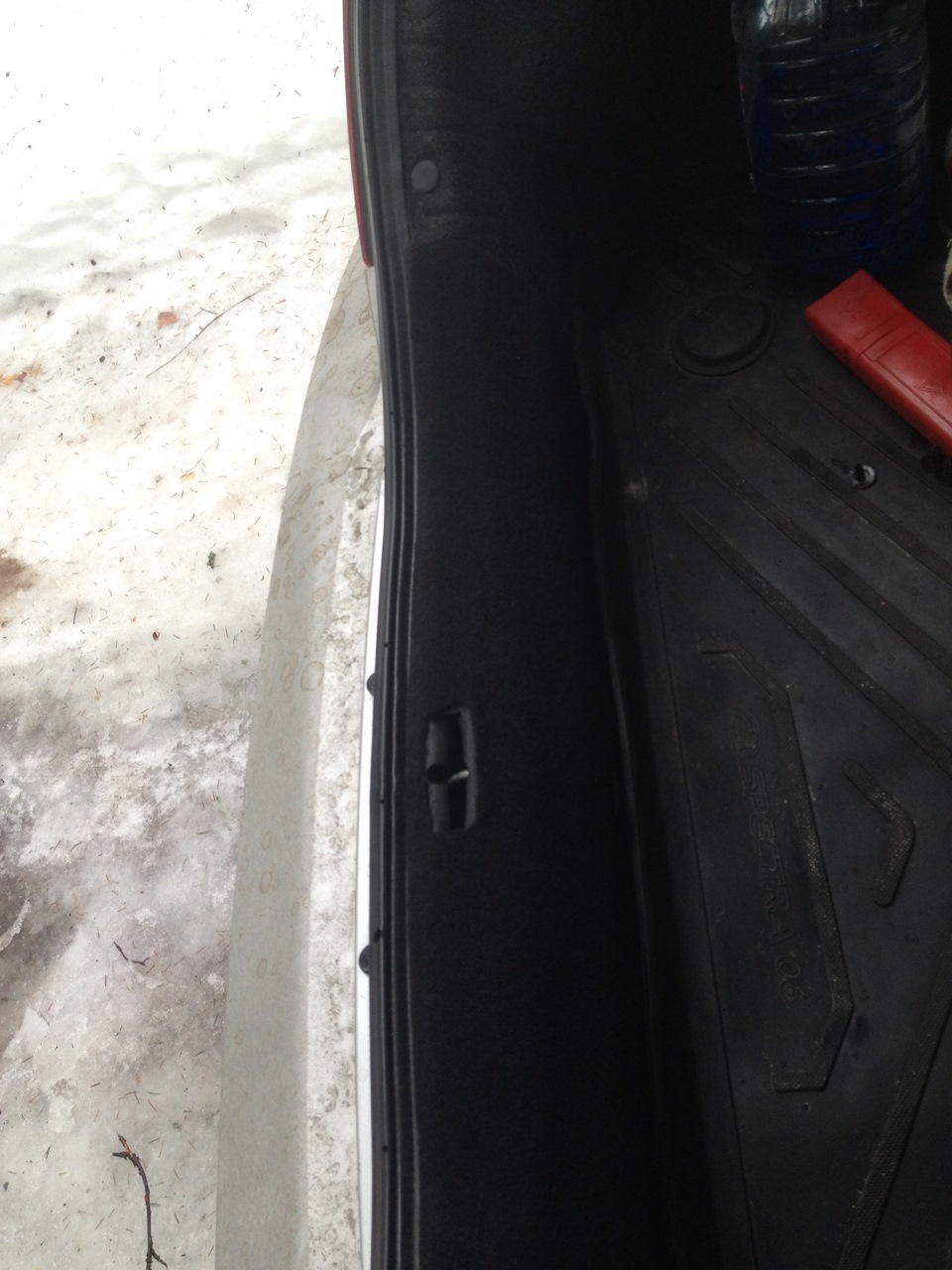 Надоел поцарапанный пластик — KIA Spectra, 1,6 л, 2008 года | своими ...