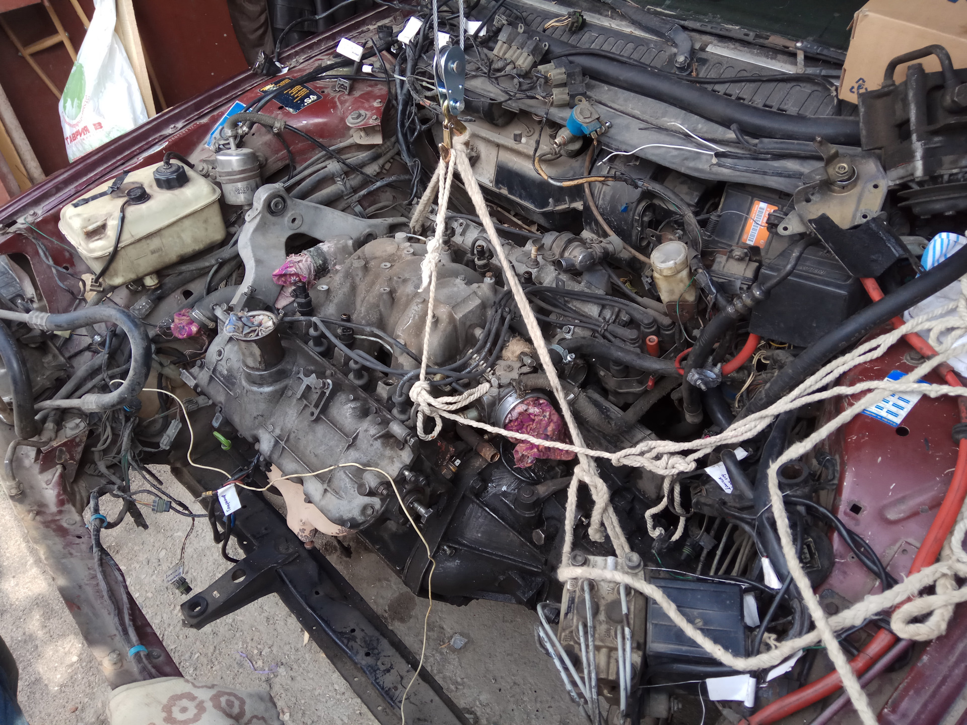 вырвало двигатель