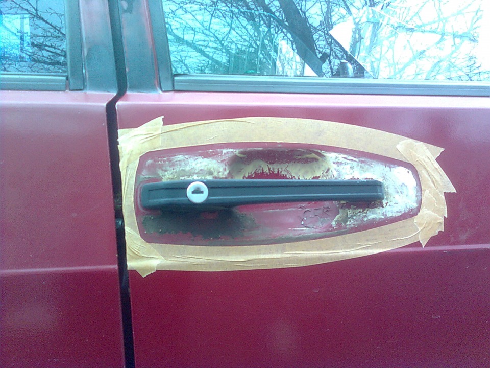Накладки на ручки двери автомобиля