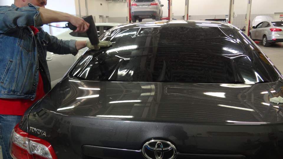 Комплексная работа с #Toyota: #Тонировка задних стекол Атермальной ...
