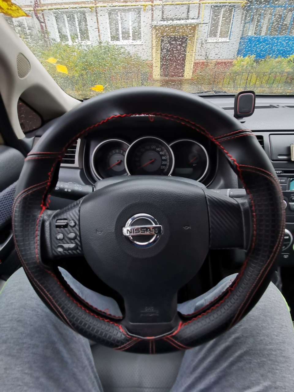 Оплетка на руль — Nissan Tiida (1G), 1,6 л, 2008 года | аксессуары | DRIVE2