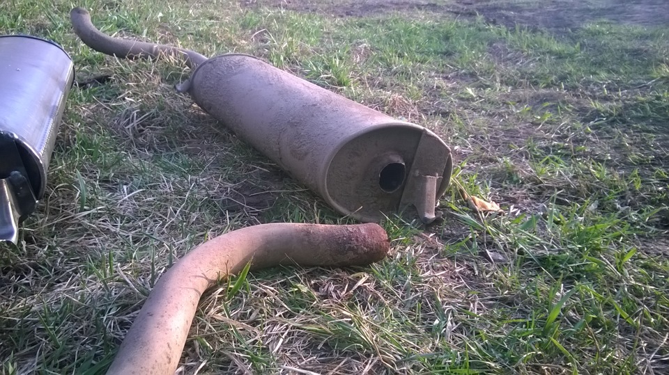 Аля прямоток, или как у меня прогорел глушитель. — Lada 2115, 1,6 л ...