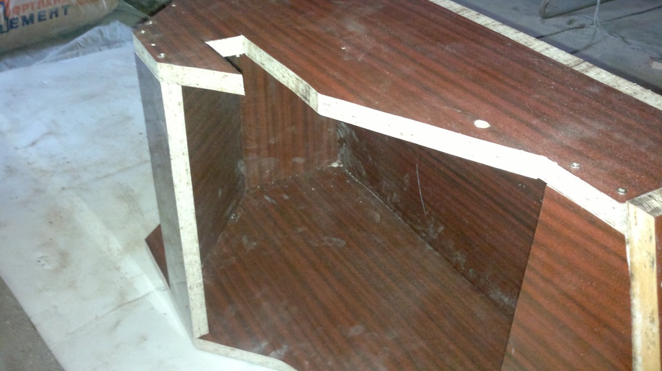 Решил собрать короб для саба в крыло) — Hyundai Accent (3G), 1,5 л ...