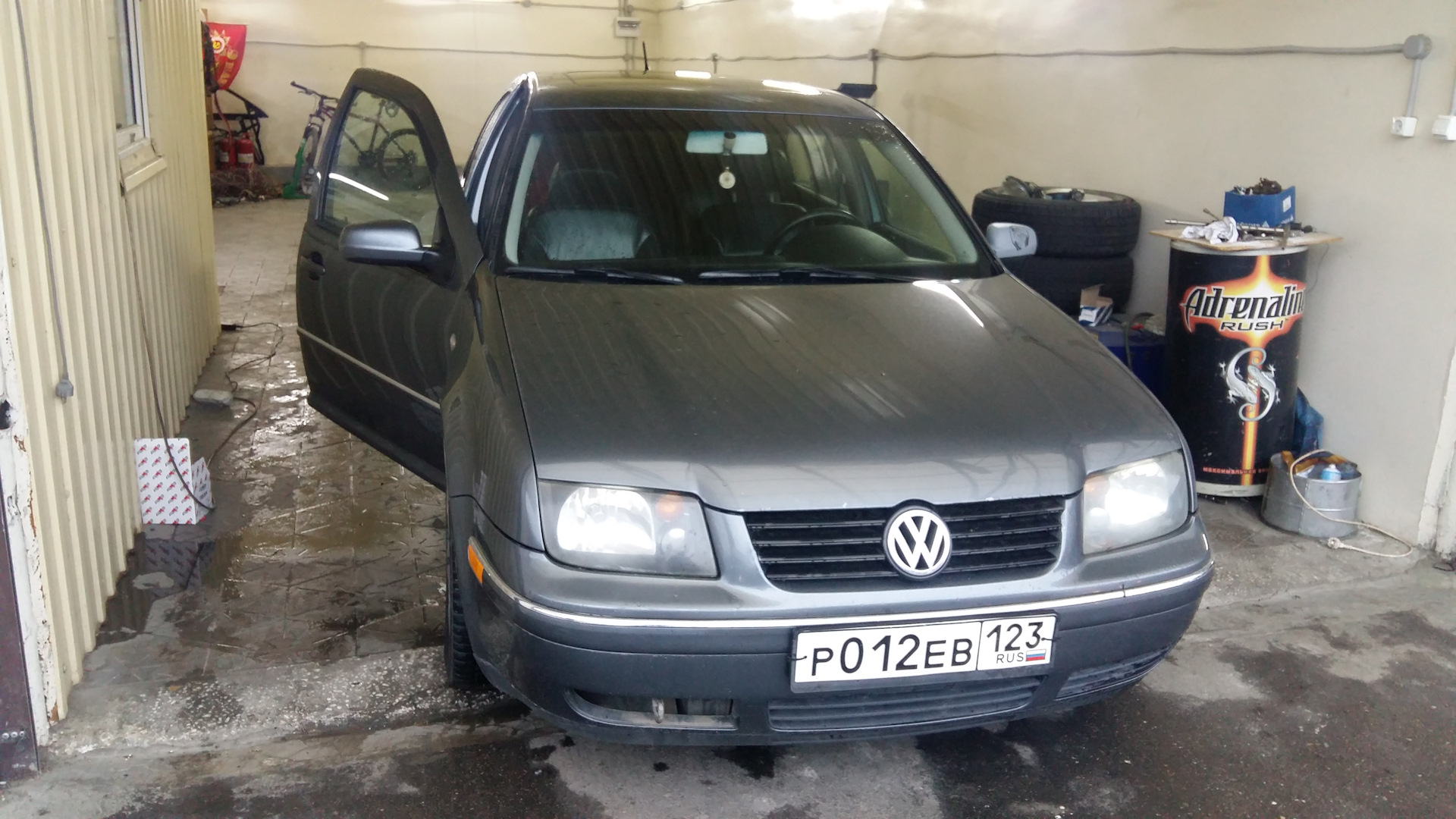 Снова стартер рвет нервы…снова тянем машину на тросу — Volkswagen Jetta IV,  1,8 л, 2003 года | поломка | DRIVE2